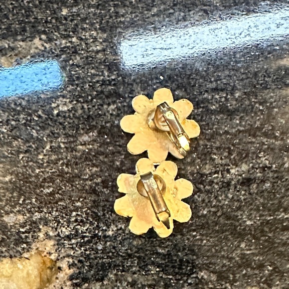 Elegant Gold and Red Earring Set - Picture 7 of 10